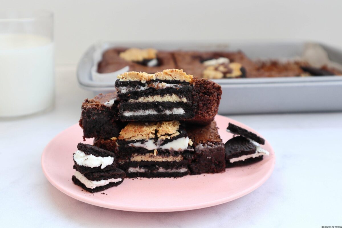 Peanut butter and oreo brownie