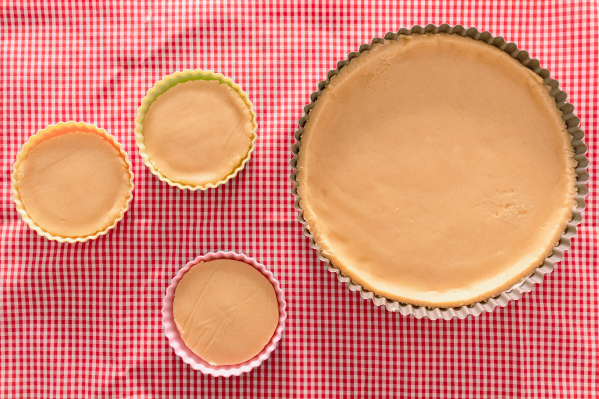 Pasta sucrée para tarta de fresas con nata (crema de leche)